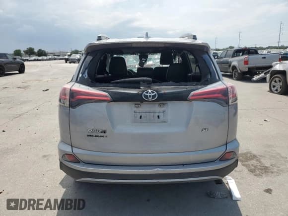 ✅ 2017 Toyota RAV4 SE • VIN: 2T3NFREV6HW353234 • Лот: 67441535. Опубликован ранее на Copart с пробегом Не указан. Бесплатный доступ к архиву аукционных продаж из США и подробный отчёт об истории автомобиля на DreamBid. Изображение 6.