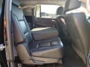✅ 2020 Chevrolet Suburban LT • VIN: 1GNSCHKC5LR305605 • Lot: 75447164. Wystawiony na Copart z przebiegiem 176 775 mil. Bezpłatny archiwum sprzedaży aukcyjnych z USA i szczegółowy raport historii pojazdu na DreamBid. Zdjęcie 11.