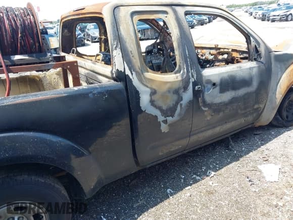 ✅ 2019 Nissan Frontier S • VIN: 1N6BD0CT8KN740952 • Lot: 43005994. Wystawiony na IAAI z przebiegiem Nie podano. Bezpłatny archiwum sprzedaży aukcyjnych z USA i szczegółowy raport historii pojazdu na DreamBid. Zdjęcie 4.