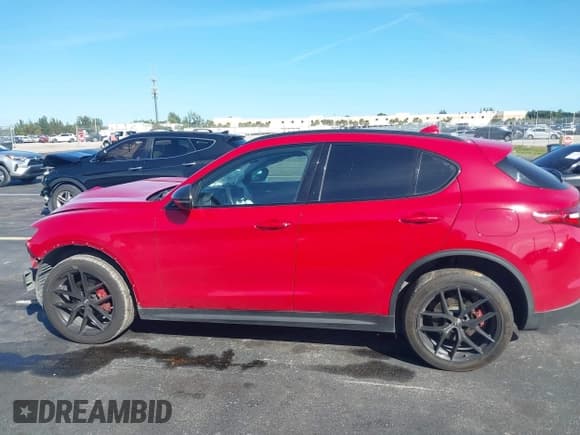 ✅ 2020 Alfa Romeo Stelvio Sport • VIN: ZASPAJAN1L7C95222 • Лот: 43683259. Опубликован ранее на IAAI с пробегом 55 054 миль. Бесплатный доступ к архиву аукционных продаж из США и подробный отчёт об истории автомобиля на DreamBid. Изображение 15.