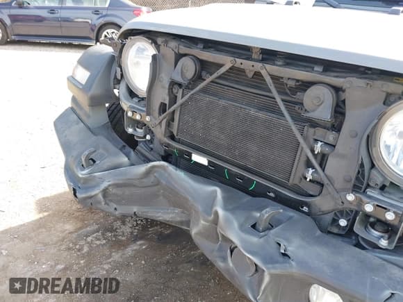 ✅ 2021 Jeep Wrangler Unlimited Sport S • VIN: 1C4HJXDG9MW836411 • Lot: 41844148. Listed on IAAI with 17,955 mi. Free auction sales archive from the USA and detailed vehicle history report at DreamBid. Image 6.