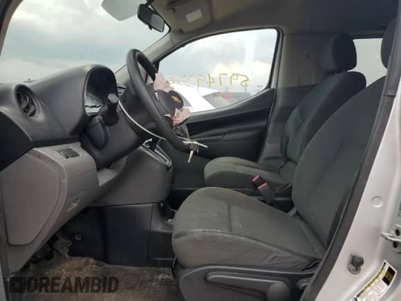 2015 Chevrolet City Express Cargo LS с VIN 3N63M0YN4FK725469, выставлен на аукционе Copart как лот 59749335 с пробегом 166 231 миль миль и Чистый • Clean title. История ставок и продаж доступна на DreamBid. Изображение 7.