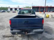 ✅ 2000 Chevrolet S-10 LS • VIN: 1GCCS19W2YK287006 • Лот: 42814156. Опубликован ранее на IAAI с пробегом 216 912 миль. Бесплатный доступ к архиву аукционных продаж из США и подробный отчёт об истории автомобиля на DreamBid. Изображение 16.