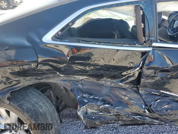 ✅ 2018 Audi A5 Premium • VIN: WAUNNAF53JA050061 • Lot: 68200555. Wystawiony na Copart z przebiegiem Nie podano. Bezpłatny archiwum sprzedaży aukcyjnych z USA i szczegółowy raport historii pojazdu na DreamBid. Zdjęcie 10.