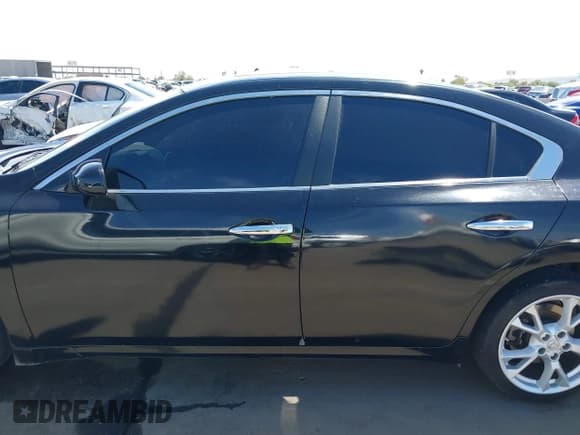 ✅ 2014 Nissan Maxima SV • VIN: 1N4AA5AP7EC491222 • Lot: 43018995. Listed on IAAI with 125,585 mi. Free auction sales archive from the USA and detailed vehicle history report at DreamBid. Image 14.