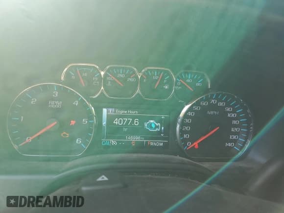 ✅ 2015 Chevrolet Silverado 1500 LT • VIN: 1GCRCREC7FZ254962 • Лот: 89724575. Опубликован ранее на Copart с пробегом 146 996 миль. Бесплатный доступ к архиву аукционных продаж из США и подробный отчёт об истории автомобиля на DreamBid. Изображение 9.