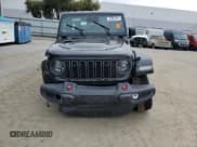 ✅ 2025 Jeep Wrangler Rubicon • VIN: 1C4PJXFN9SW573583 • Lot: 93618635. Listed on Copart with 8,816 mi. Free auction sales archive from the USA and detailed vehicle history report at DreamBid. Image 5.