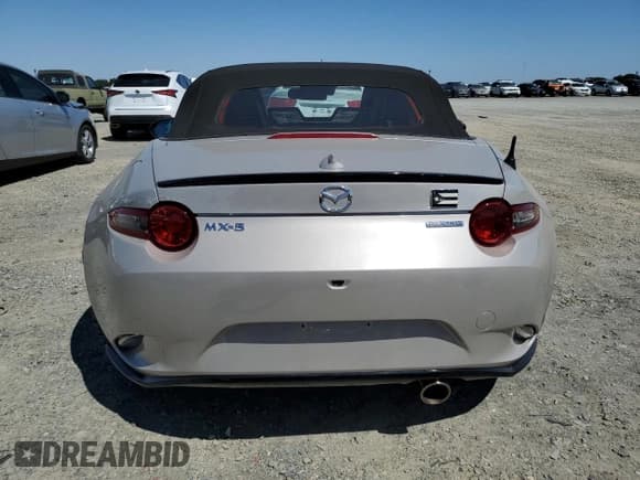 ✅ 2023 Mazda MX-5 Miata Club • VIN: JM1NDAC70P0552455 • Lot: 68377024. Listed on Copart with 13,016 mi. Free auction sales archive from the USA and detailed vehicle history report at DreamBid. Image 6.