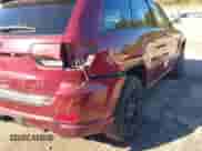 2018 Jeep Grand Cherokee Altitude z VIN 1C4RJFAG4JC343770, wystawiony jako IAAI lot #43439599 z przebiegiem 136 804 mil mil oraz . Historia ofert i sprzedaży dostępna na DreamBid. Obrazek 6.