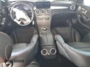 ✅ 2020 Mercedes-Benz C 43 AMG • VIN: 55SWF6EB9LU330083 • Lot: 71854645. Wystawiony na Copart z przebiegiem 60 558 mil. Bezpłatny archiwum sprzedaży aukcyjnych z USA i szczegółowy raport historii pojazdu na DreamBid. Zdjęcie 8.