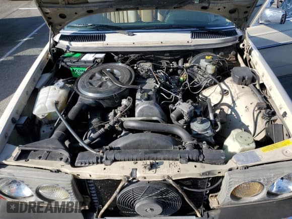 ✅ 1984 Mercedes-Benz 300 D • VIN: WDBAB33A1EA106820 • Lot: 84257695. Listed on Copart with 414,000 mi. Free auction sales archive from the USA and detailed vehicle history report at DreamBid. Image 11.