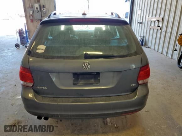 ✅ 2013 Volkswagen Jetta TDI w/Sunroof & Nav • VIN: 3VWPL7AJ7DM604859 • Lot: 92709115. Listed on Copart with 189,007 mi. Free auction sales archive from the USA and detailed vehicle history report at DreamBid. Image 6.