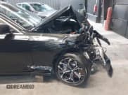 ✅ 2025 BMW 3 Series 330i xDrive • VIN: 3MW89CW08S8F24309 • Lot: 42125993. Wystawiony na IAAI z przebiegiem 457 mil. Bezpłatny archiwum sprzedaży aukcyjnych z USA i szczegółowy raport historii pojazdu na DreamBid. Zdjęcie 19.