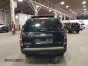 ✅ 2008 Ford Explorer XLT • VIN: 1FMEU73838UB12165 • Lot: 42457812. Wystawiony na IAAI z przebiegiem 221 905 mil. Bezpłatny archiwum sprzedaży aukcyjnych z USA i szczegółowy raport historii pojazdu na DreamBid. Zdjęcie 16.