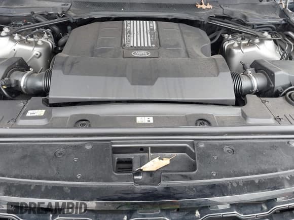 ✅ 2019 Land Rover Range Rover HSE • VIN: SALGS2SV4KA519345 • Lot: 41825924. Listed on IAAI with 91,450 mi. Free auction sales archive from the USA and detailed vehicle history report at DreamBid. Image 10.