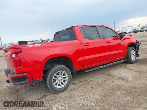 ✅ 2020 Chevrolet Silverado 1500 RST • VIN: 3GCUYEET6LG379371 • Lot: 42913404. Wystawiony na IAAI z przebiegiem Nie podano. Bezpłatny archiwum sprzedaży aukcyjnych z USA i szczegółowy raport historii pojazdu na DreamBid. Zdjęcie 4.