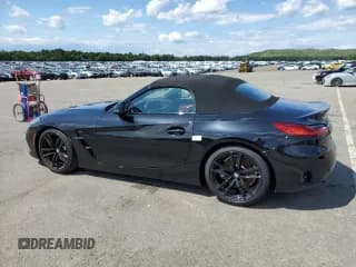 ✅ 2024 BMW Z4 sDrive30i • VIN: WBAHF3C09RWY35844 • Lot: 68285784. Listed on Copart with 4,577 mi. Free auction sales archive from the USA and detailed vehicle history report at DreamBid. Image 2.