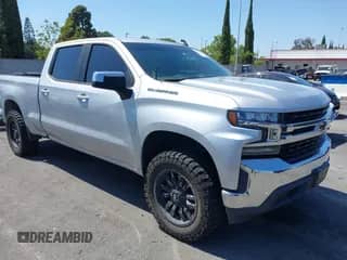 2020 Chevrolet Silverado 1500 LT z VIN 3GCPWCEDXLG123198, wystawiony jako IAAI lot #42300843 z przebiegiem 81 971 mil mil oraz . Historia ofert i sprzedaży dostępna na DreamBid. Obrazek 1.