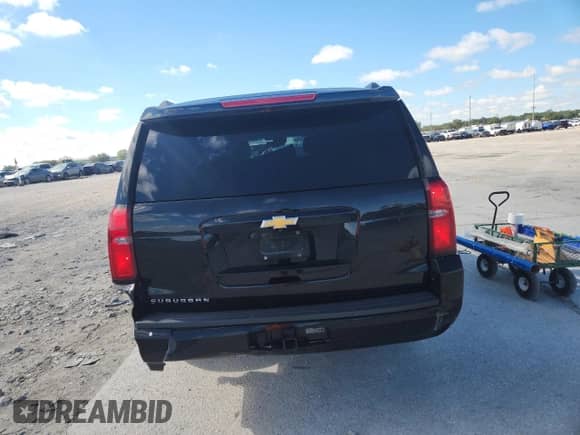 2019 Chevrolet Suburban LT z VIN 1GNSCHKCXKR161435, wystawiony jako Copart lot #90894635 z przebiegiem 189 459 mil mil oraz Czysty tytuł • Clean title. Historia ofert i sprzedaży dostępna na DreamBid. Obrazek 6.