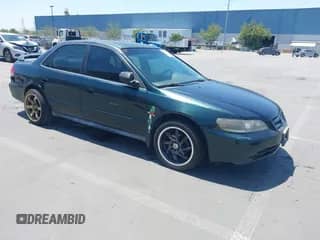 2001 Honda Accord VP с VIN 1HGCF86611A137483, выставлен на аукционе IAAI как лот 42478359 с пробегом 153 030 миль миль и . История ставок и продаж доступна на DreamBid. Изображение 1.