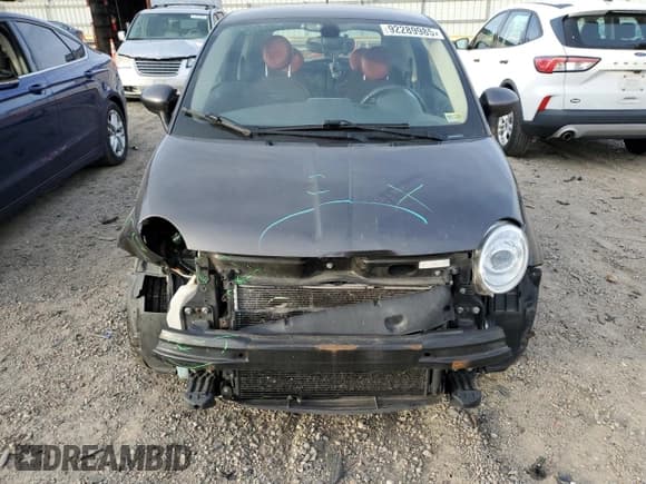 ✅ 2017 FIAT 500 Pop • VIN: 3C3CFFKR5HT548041 • Лот: 92289985. Опубликован ранее на Copart с пробегом 170 712 миль. Бесплатный доступ к архиву аукционных продаж из США и подробный отчёт об истории автомобиля на DreamBid. Изображение 5.