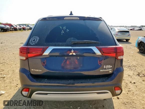 ✅ 2019 Mitsubishi Outlander SE • VIN: JA4AD3A35KZ053112 • Лот: 70233235. Опубликован ранее на Copart с пробегом 161 392 миль. Бесплатный доступ к архиву аукционных продаж из США и подробный отчёт об истории автомобиля на DreamBid. Изображение 6.