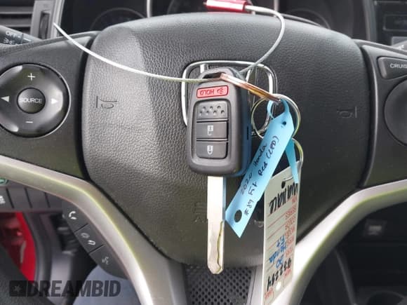 ✅ 2020 Honda Fit LX • VIN: 3HGGK5H44LM720126 • Lot: 43537733. Listed on IAAI with 90,949 mi. Free auction sales archive from the USA and detailed vehicle history report at DreamBid. Image 11.