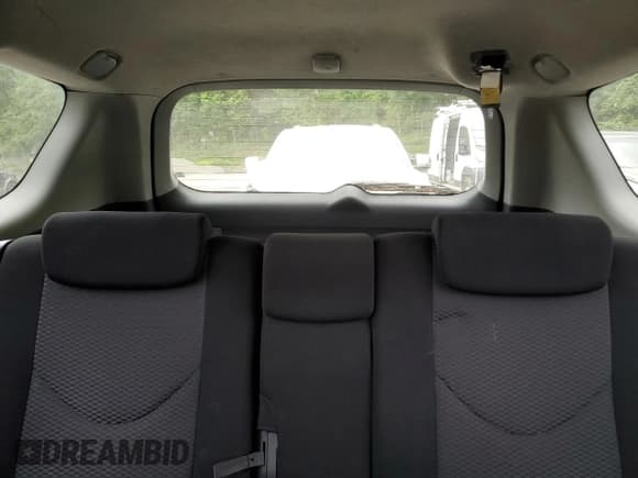 ✅ 2010 Toyota RAV4 Sport • VIN: JTMRK4DV3A5094216 • Lot: 57859895. Listed on Copart with 152,303 mi. Free auction sales archive from the USA and detailed vehicle history report at DreamBid. Image 10.