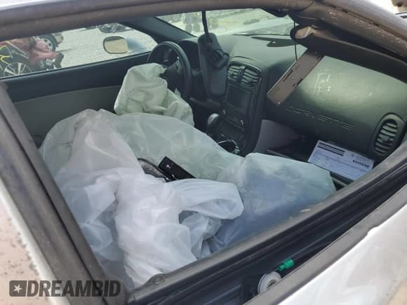 ✅ 2011 Chevrolet Corvette Z16 Grand Sport 3LT • VIN: 1G1YW2DW4B5111029 • Lot: 68606954. Listed on Copart with Not provided. Free auction sales archive from the USA and detailed vehicle history report at DreamBid. Image 8.