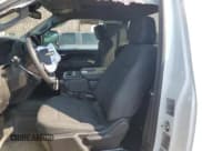 ✅ 2024 Chevrolet Silverado 2500HD • VIN: 1GC3YLEY1RF354321 • Lot: 65120074. Wystawiony na Copart z przebiegiem 5 200 mil. Bezpłatny archiwum sprzedaży aukcyjnych z USA i szczegółowy raport historii pojazdu na DreamBid. Zdjęcie 7.