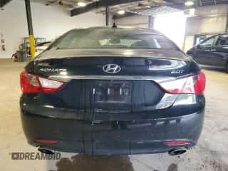 2013 Hyundai Sonata SE с VIN 5NPEC4AB5DH690793, выставлен на аукционе Copart как лот 84656755 с пробегом 182 641 миль миль и Списание • Salvage title. История ставок и продаж доступна на DreamBid. Изображение 6.