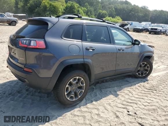 ✅ 2020 Jeep Cherokee Trailhawk Elite • VIN: 1C4PJMBX8LD602056 • Lot: 67016915. Listed on Copart with 71,451 mi. Free auction sales archive from the USA and detailed vehicle history report at DreamBid. Image 3.
