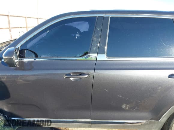 ✅ 2022 Kia Telluride LX • VIN: 5XYP2DHC9NG214968 • Lot: 41329588. Listed on IAAI with 59,141 mi. Free auction sales archive from the USA and detailed vehicle history report at DreamBid. Image 14.