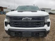 ✅ 2024 Chevrolet Silverado 1500 LT Trail Boss • VIN: 3GCUDFED0RG340195 • Lot: 57329115. Wystawiony na Copart z przebiegiem 6 440 mil. Bezpłatny archiwum sprzedaży aukcyjnych z USA i szczegółowy raport historii pojazdu na DreamBid. Zdjęcie 5.
