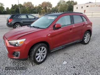 2013 Mitsubishi Outlander SE with VIN 4A4AR4AU9DE022129, listed as a Copart auction lot 70743615 with 139,204 mi miles and Salvage title. Bid and sale history available at DreamBid. Image 1.