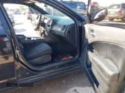 ✅ 2012 Dodge Charger SE • VIN: 2C3CDXBG2CH297023 • Lot: 43477142. Wystawiony na IAAI z przebiegiem 220 587 mil. Bezpłatny archiwum sprzedaży aukcyjnych z USA i szczegółowy raport historii pojazdu na DreamBid. Zdjęcie 5.