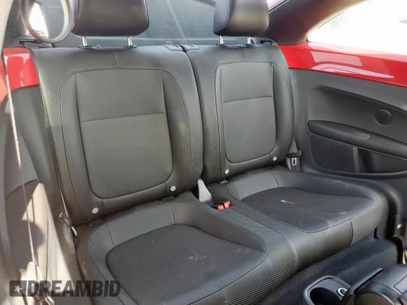 ✅ 2014 Volkswagen Beetle 2.5L • VIN: 3VWHX7AT8EM628972 • Lot: 60691035. Listed on Copart with Not provided. Free auction sales archive from the USA and detailed vehicle history report at DreamBid. Image 10.