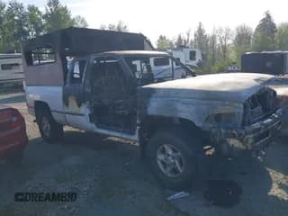 ✅ 1997 Dodge 1500 • VIN: 3B7HF13Y2VG738782 • Lot: 42224906. Wystawiony na IAAI z przebiegiem Nie podano. Bezpłatny archiwum sprzedaży aukcyjnych z USA i szczegółowy raport historii pojazdu na DreamBid. Zdjęcie 1.