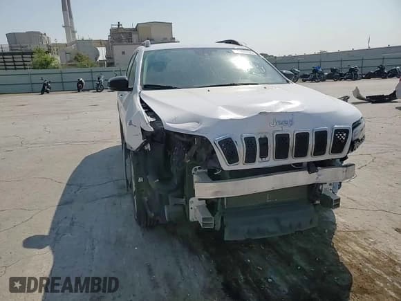 ✅ 2022 Jeep Cherokee Latitude Lux • VIN: 1C4PJLMN5ND527986 • Lot: 81114155. Listed on Copart with 58,439 mi. Free auction sales archive from the USA and detailed vehicle history report at DreamBid. Image 15.