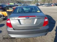 ✅ 2010 Ford Fusion SE • VIN: 3FAHP0HA7AR258048 • Lot: 41208669. Listed on IAAI with 157,985 mi. Free auction sales archive from the USA and detailed vehicle history report at DreamBid. Image 16.