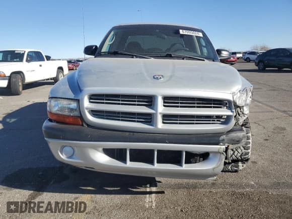 ✅ 2001 Dodge Dakota Sport • VIN: 1B7GL2AX71S162999 • Lot: 87095024. Wystawiony na Copart z przebiegiem 190 775 mil. Bezpłatny archiwum sprzedaży aukcyjnych z USA i szczegółowy raport historii pojazdu na DreamBid. Zdjęcie 5.