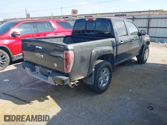 ✅ 2009 Chevrolet Colorado • VIN: 1GCDS13L298159320 • Lot: 43882174. Wystawiony na IAAI z przebiegiem 151 799 mil. Bezpłatny archiwum sprzedaży aukcyjnych z USA i szczegółowy raport historii pojazdu na DreamBid. Zdjęcie 4.