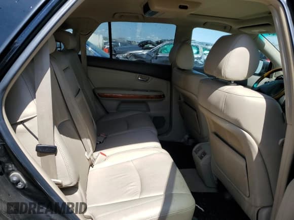 ✅ 2008 Lexus RX 350 • VIN: 2T2HK31U48C047268 • Lot: 61925095. Listed on Copart with 320,397 mi. Free auction sales archive from the USA and detailed vehicle history report at DreamBid. Image 11.