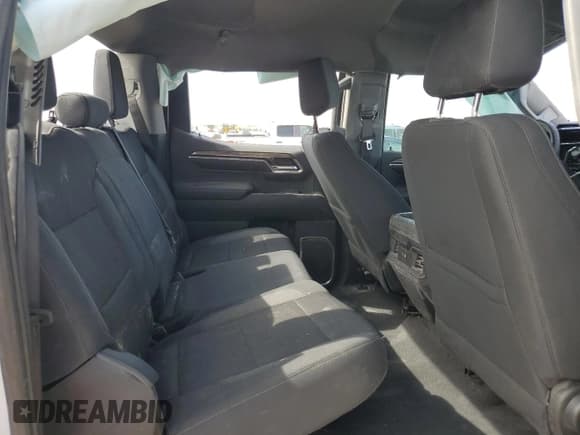 ✅ 2022 Chevrolet Silverado 1500 LT Trail Boss • VIN: 3GCUDFED9NG683565 • Lot: 56344725. Wystawiony na Copart z przebiegiem Nie podano. Bezpłatny archiwum sprzedaży aukcyjnych z USA i szczegółowy raport historii pojazdu na DreamBid. Zdjęcie 10.