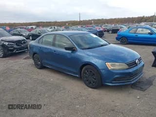 ✅ 2016 Volkswagen Jetta S • VIN: 3VW267AJ5GM244352 • Lot: 43553223. Wystawiony na IAAI z przebiegiem 175 916 mil. Bezpłatny archiwum sprzedaży aukcyjnych z USA i szczegółowy raport historii pojazdu na DreamBid. Zdjęcie 1.