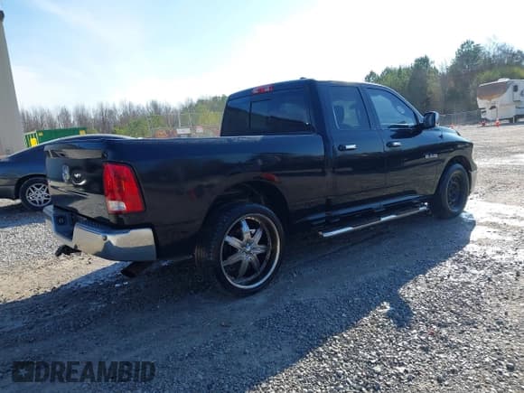 ✅ 2009 Dodge 1500 SLT • VIN: 1D3HB18P79S796176 • Lot: 43755000. Listed on IAAI with 146,993 mi. Free auction sales archive from the USA and detailed vehicle history report at DreamBid. Image 4.