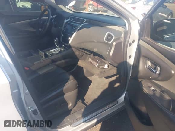 2016 Nissan Murano Platinum with VIN 5N1AZ2MG1GN116734, listed as a IAAI auction lot 43411492 with 93,011 mi miles and . Bid and sale history available at DreamBid. Image 5.