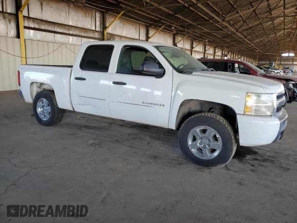 ✅ 2011 Chevrolet Silverado 1500 1HY • VIN: 3GCUKUEJ6BG117794 • Lot: 83517264. Listed on Copart with 158,246 mi. Free auction sales archive from the USA and detailed vehicle history report at DreamBid. Image 4.