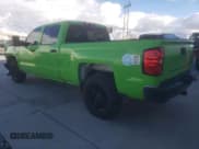 ✅ 2018 Chevrolet Silverado 1500 LS • VIN: 3GCUKNEC5JG361572 • Лот: 82684064. Опубликован ранее на Copart с пробегом 133 422 миль. Бесплатный доступ к архиву аукционных продаж из США и подробный отчёт об истории автомобиля на DreamBid. Изображение 2.