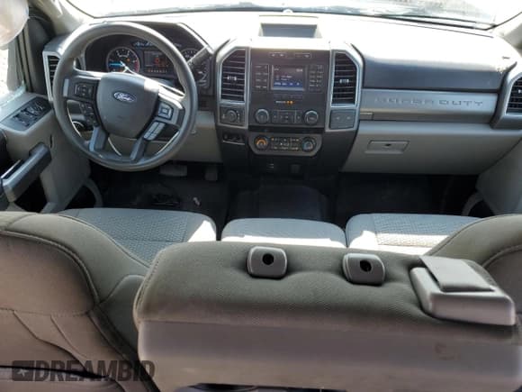 ✅ 2019 Ford F-350 XL • VIN: 1FT8W3BT4KEF74066 • Лот: 69197185. Опубликован ранее на Copart с пробегом 100 260 миль. Бесплатный доступ к архиву аукционных продаж из США и подробный отчёт об истории автомобиля на DreamBid. Изображение 8.